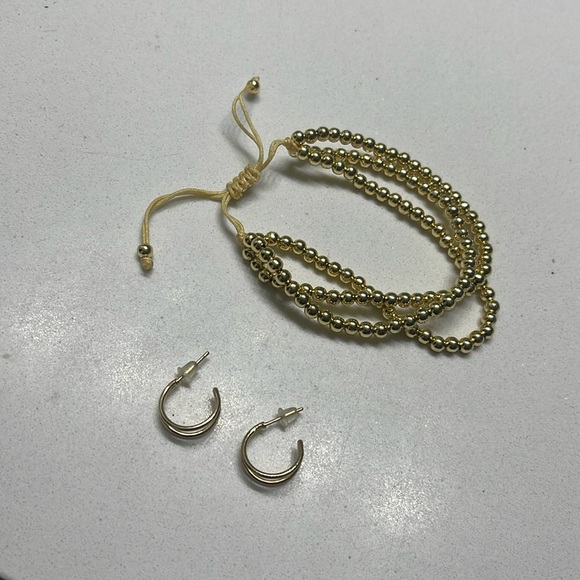 Bohemian Gold & Pearl Earring Set 💛 Lot 2 - Picture 1 of 5